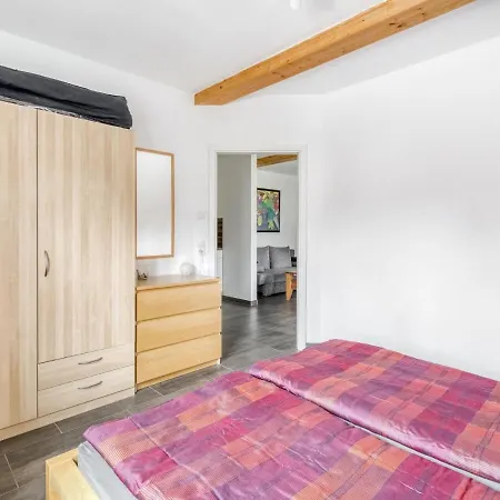Ferienhaus Comfortable Holiday In With Balcony Insul